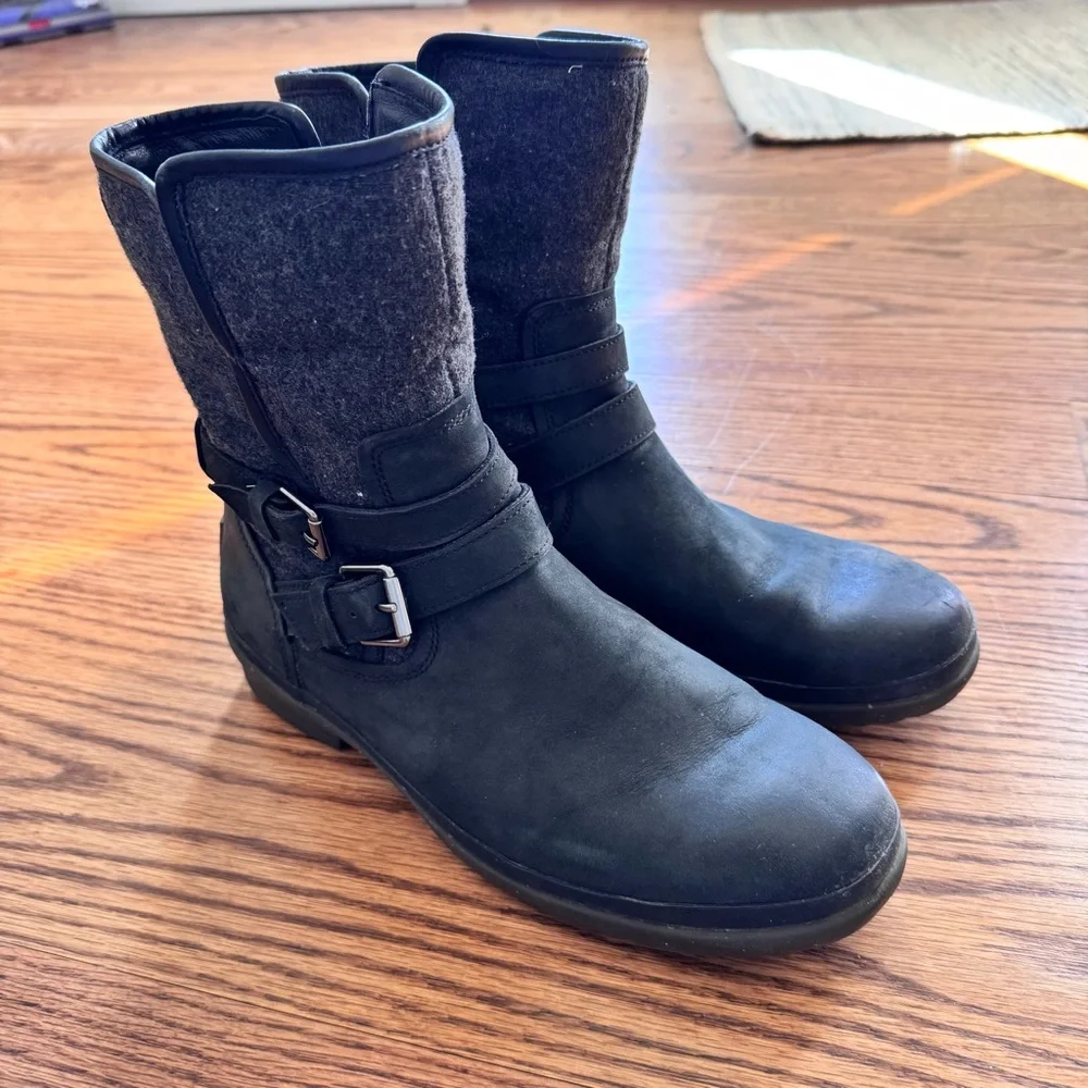 UGG Simmens Waterproof Leather Boot size 9.5 Black leather and grey wool